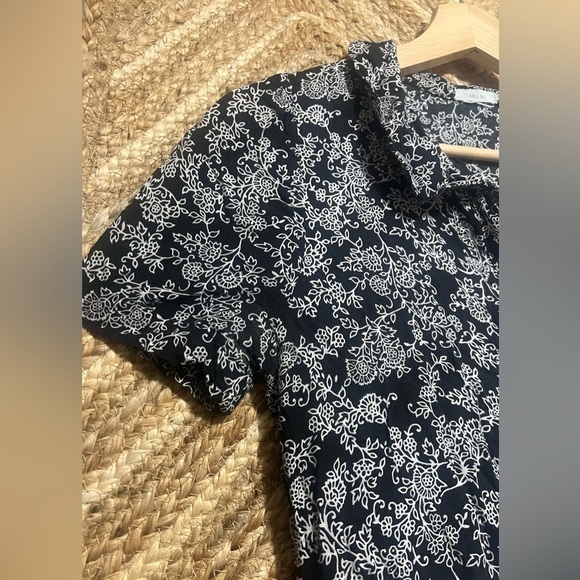 Urban Outfitters Kimchi Blue Women Short Sleeve Floral Button Up Dress,Size XS - Picture 3 of 11